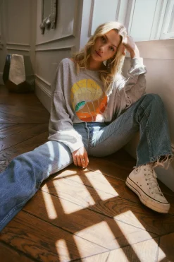 Cheap Chase The Sun Women Graphics|Tops