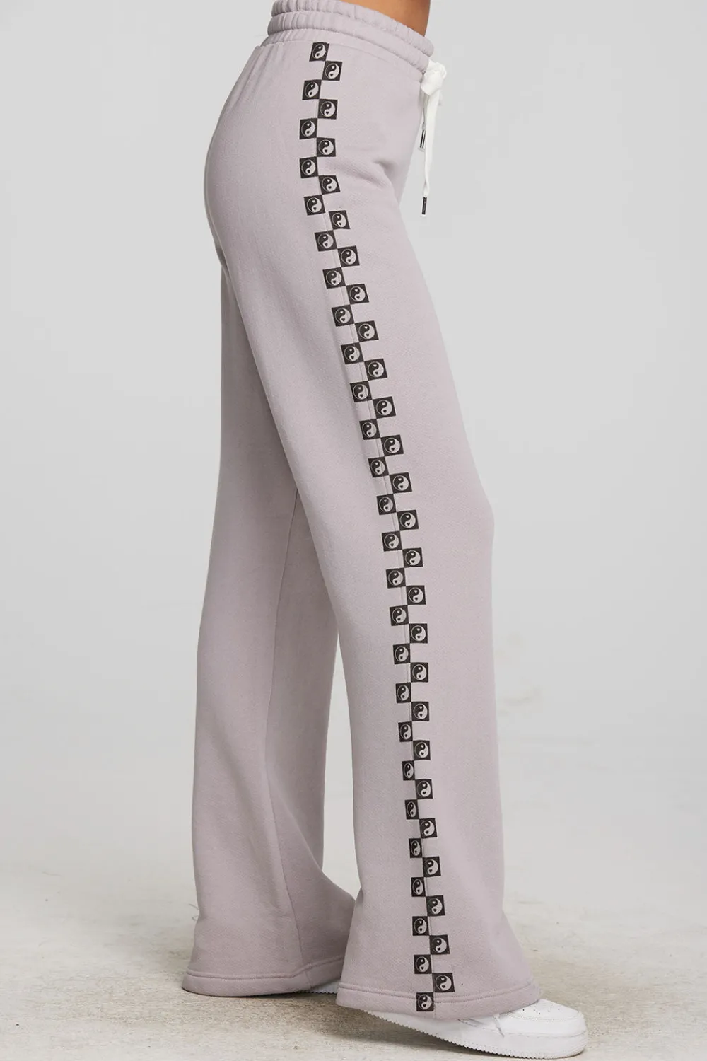Shop Checkered Yin Yang Hearts Women Graphics|Tops