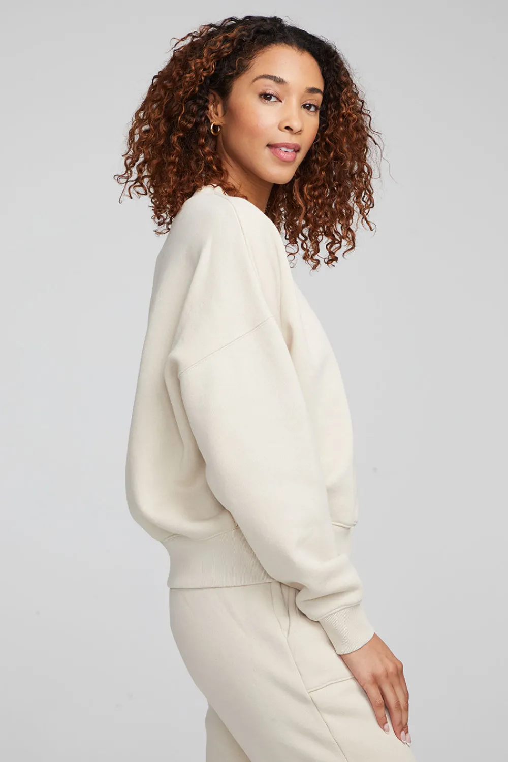 Shop Hartford Oatmeal Pullover Women Outerwear|Loungewear