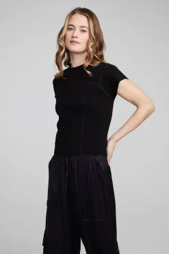 Sale Nahal Shadow Black Tee Women Loungewear|Tops