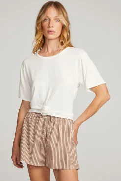 New Rosebud White Tee Women Loungewear|Tops