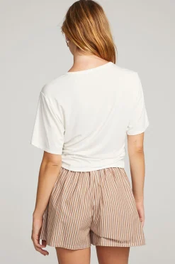 New Rosebud White Tee Women Loungewear|Tops