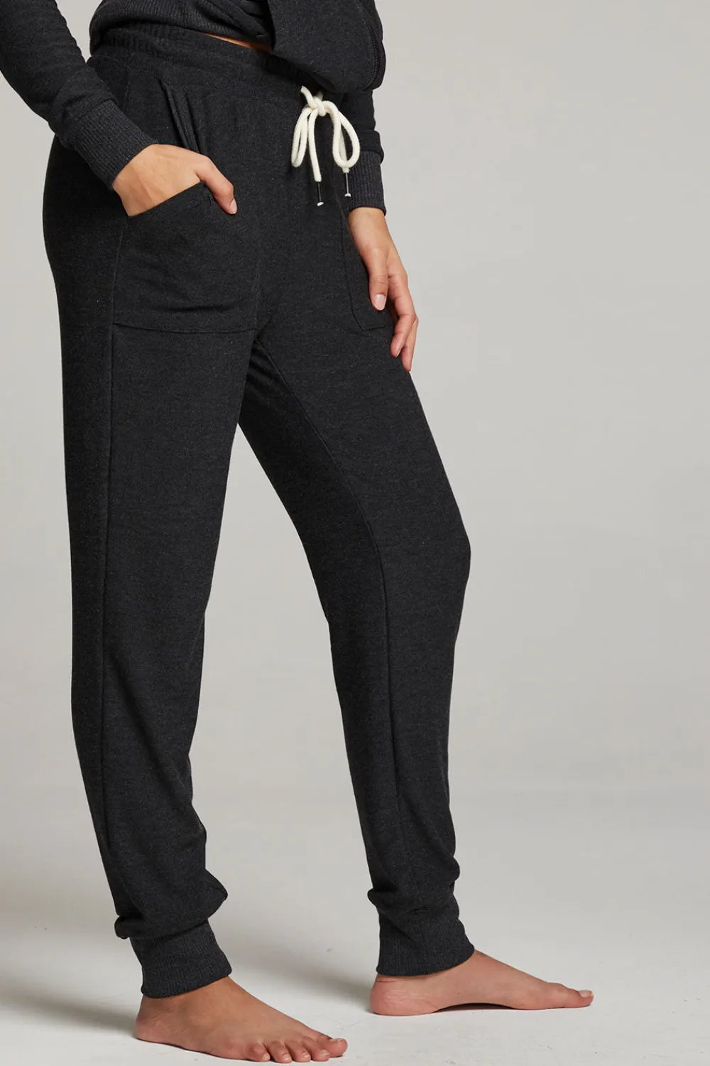 Cheap Tessa Black Jogger Women Loungewear|Bottoms